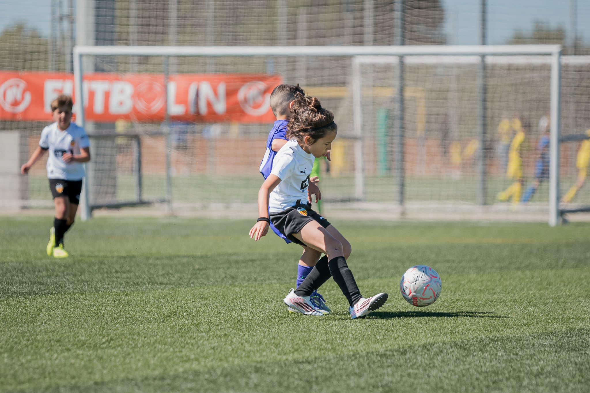 Futbol IN 2026 · 2